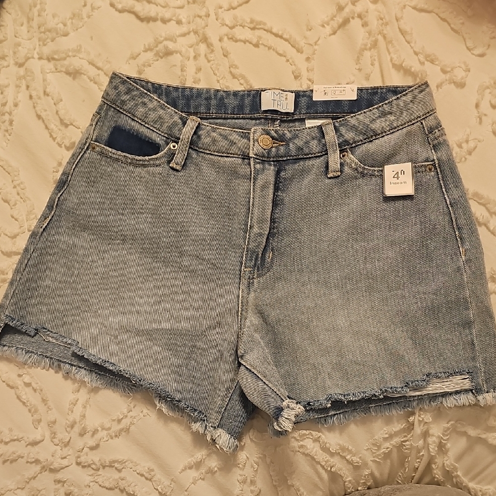 Time and Tru Light Womens Blue Jean Shorts